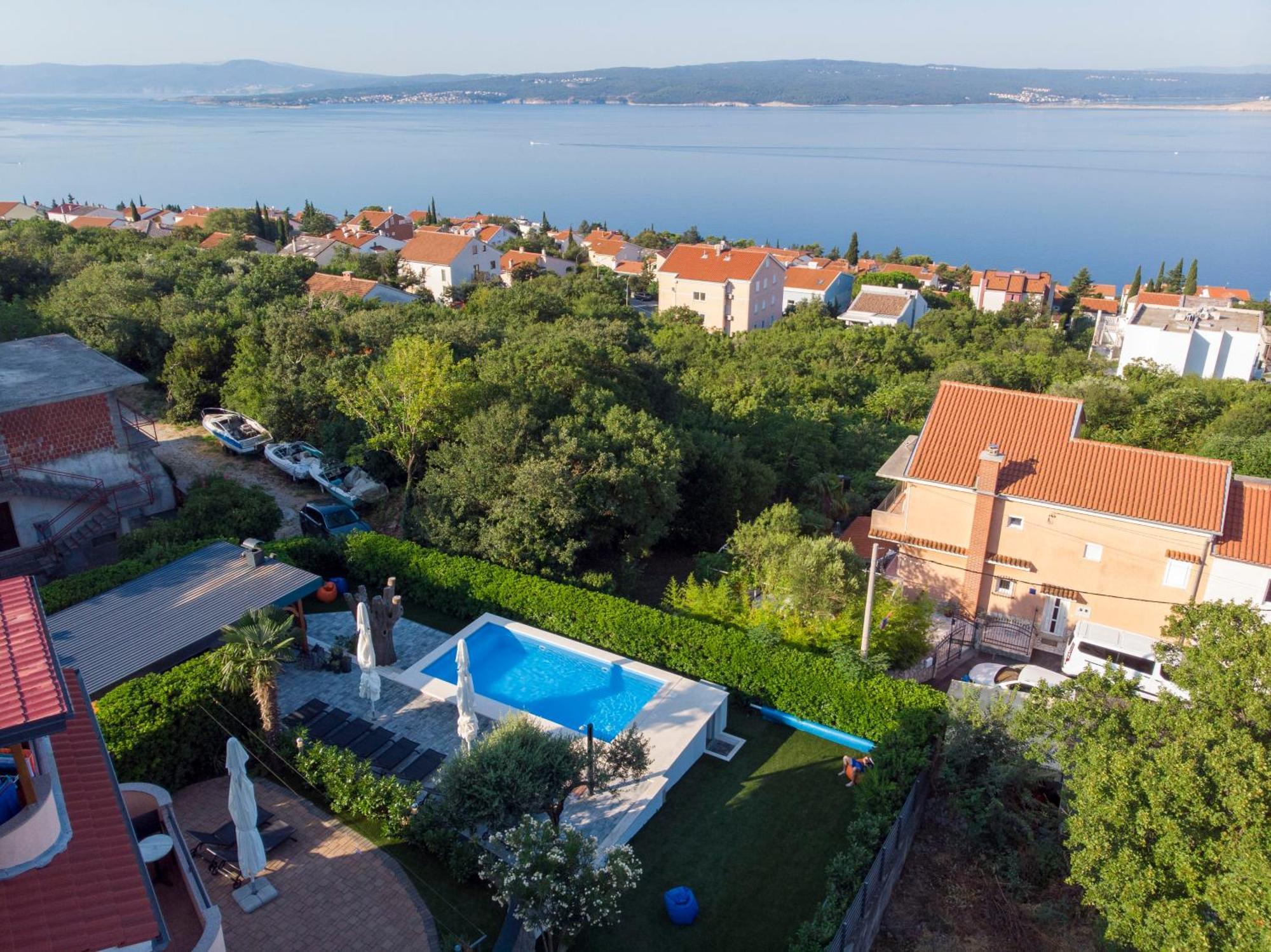 Apartmani Andiks Dramalj Exterior photo
