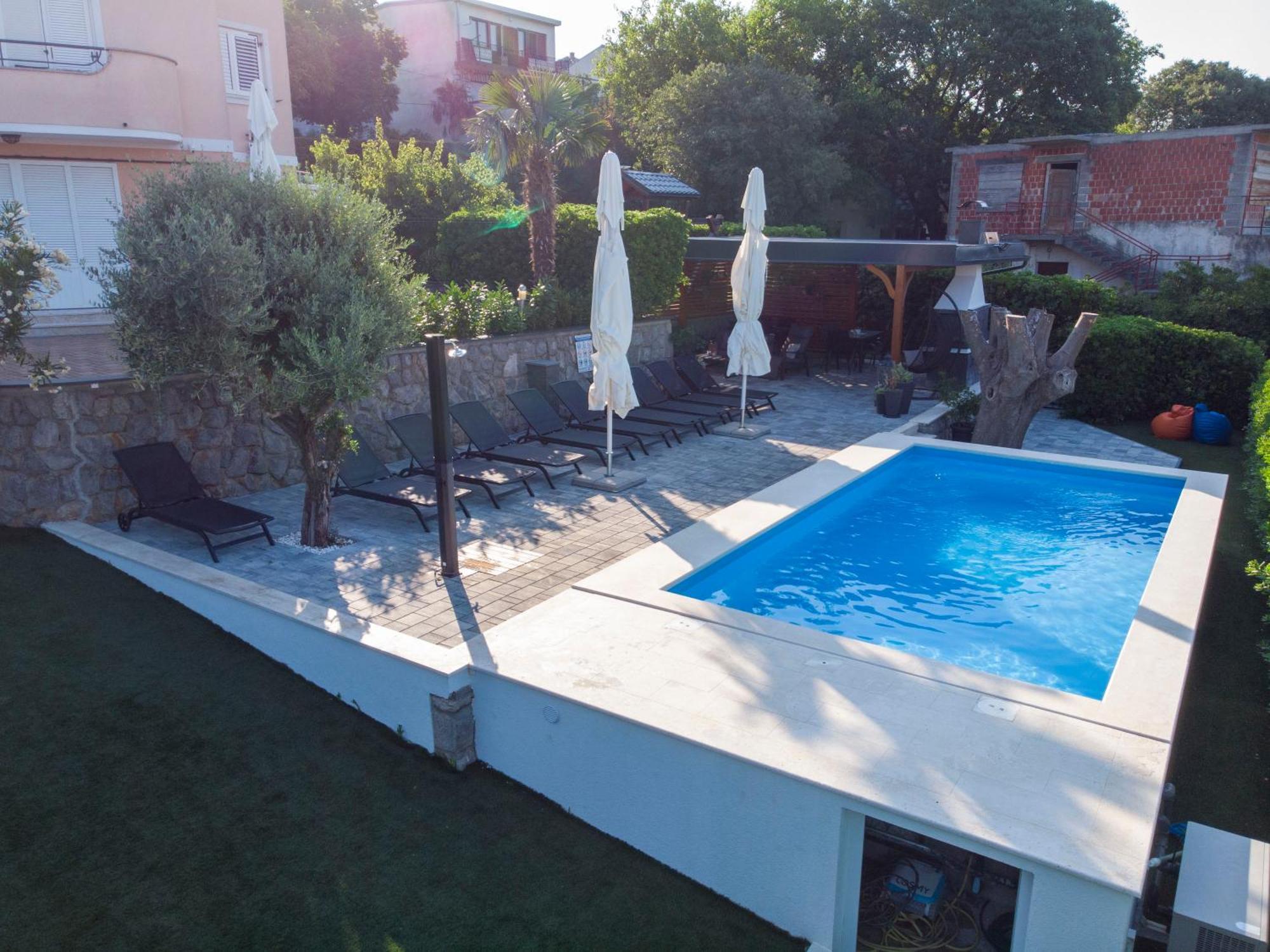 Apartmani Andiks Dramalj Exterior photo